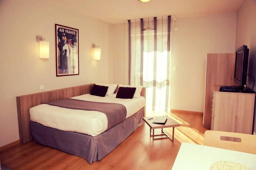 Lagrange Aparthotel Toulouse Saint-Michel 3*,